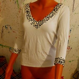 Black and white ladies top